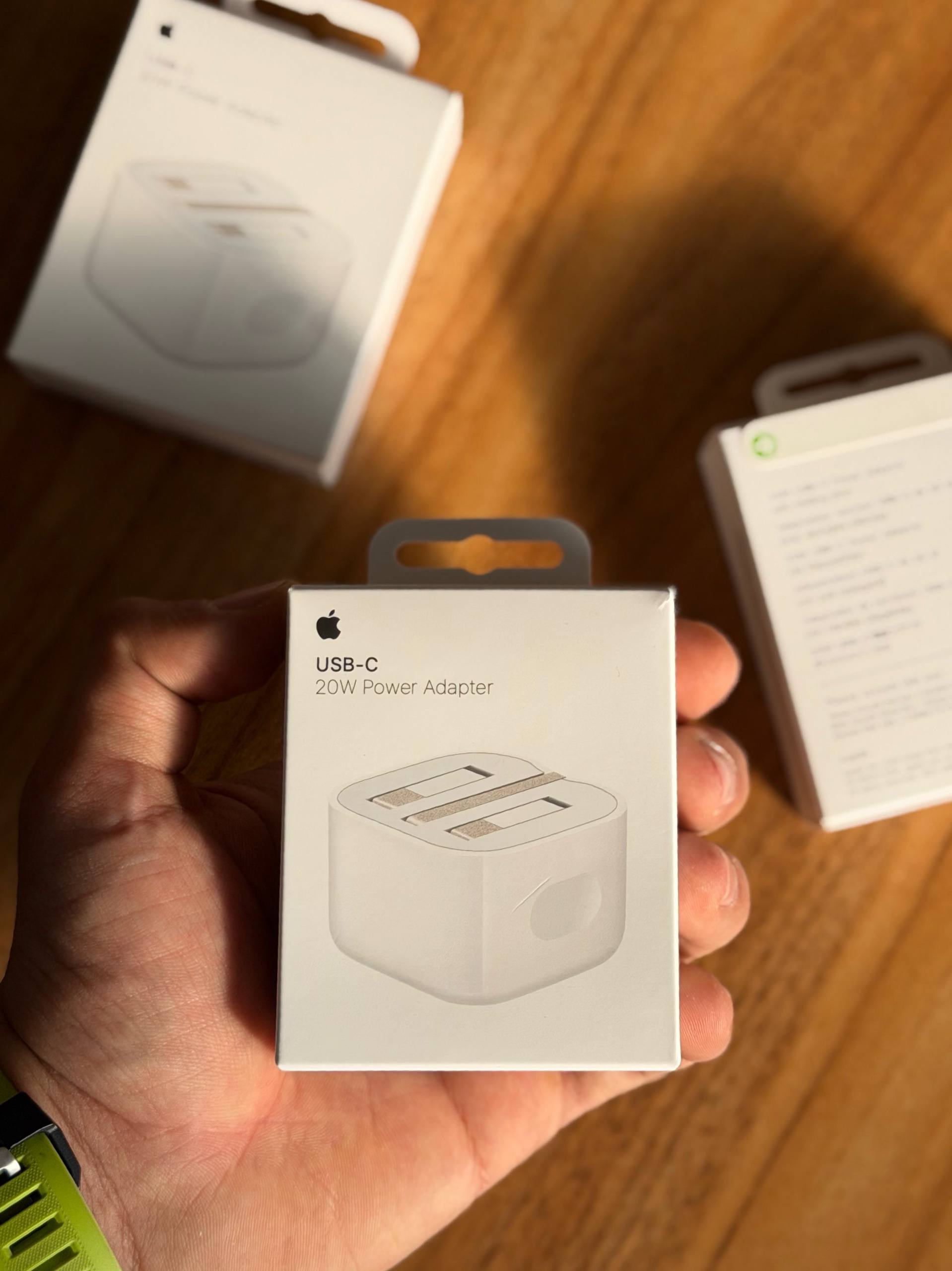 شارژر آیفون 20w